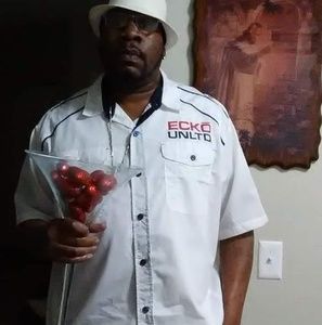 Meet your Posher, Shawntee